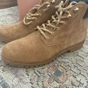 Sezane size 40 booties excellent condition